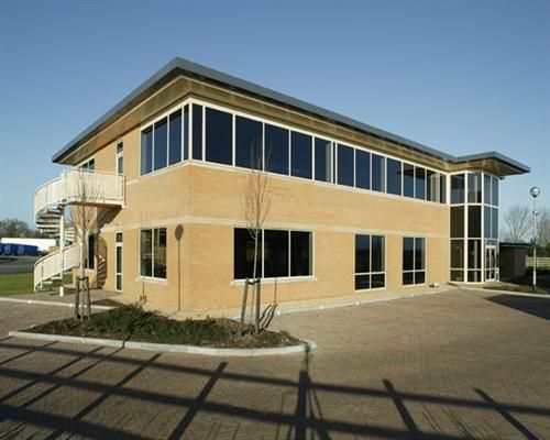 Office to let in Kingston Business Park, Abingdon