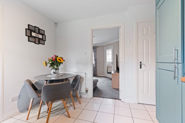 245, Leyland Road, Bathgate photo 4