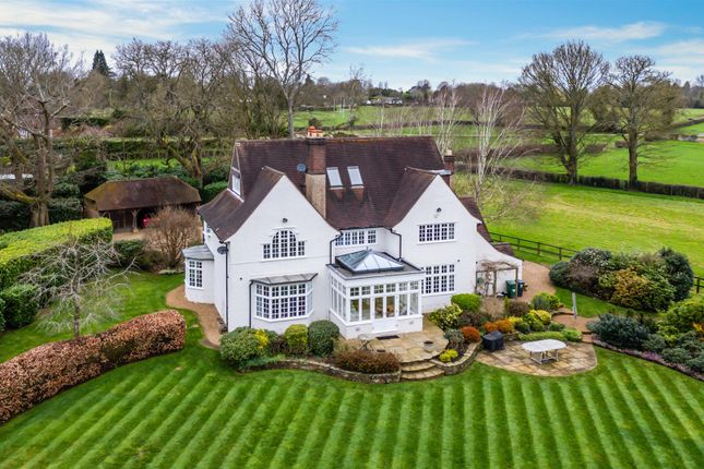 Country house for sale in Elmore Road, Chipstead, Coulsdon