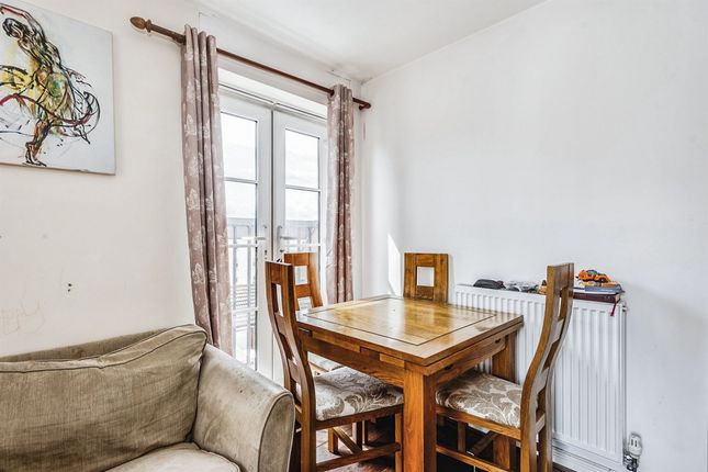 Flat for sale in St. Andrews Court, Lyall Close, Blunsdon, Swindon