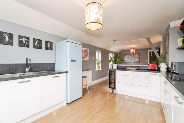 19, Alfred Road, Norfolk photo 5