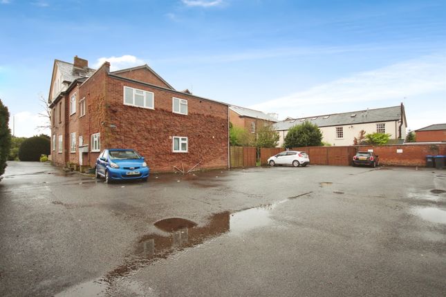 Flat for sale in Warwick Place, Leamington Spa