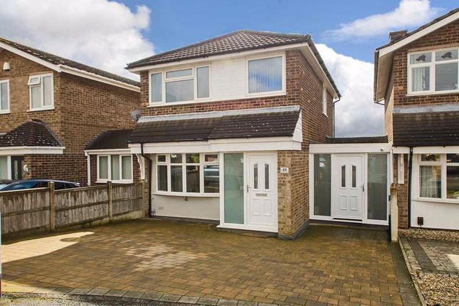 Thumbnail Detached house for sale in Holly Grove Lane, Chase Terrace, Burntwood