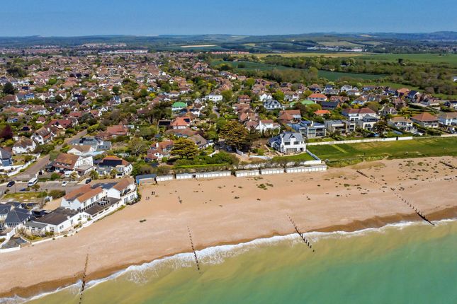 Appletree Lodge,, Golden Acre, Littlehampton photo 2