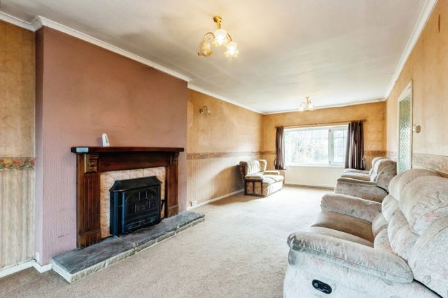 Bungalow for sale in Main Road, Radcliffe-On-Trent, Nottingham