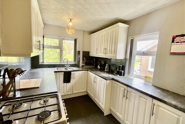 39, Mason Avenue Swallownest, Sheffield photo 2