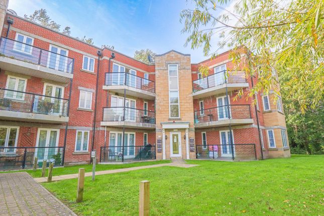 Thumbnail Flat for sale in Stormont Court, Wakehurst Gardens