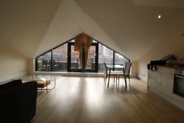 Thumbnail Flat to rent in 435 The Highway, London