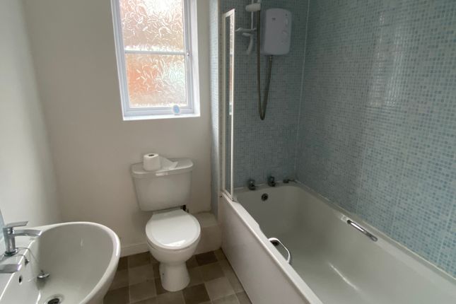 62, Doncaster photo 5