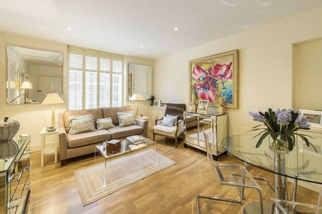 Flat 6, Meriden Court, Chelsea Manor Street, London photo 2