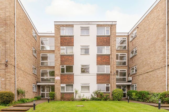 Thumbnail Flat to rent in Mulgrave Road, Sutton