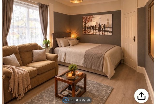1-bed house on Hereford, £585/mo