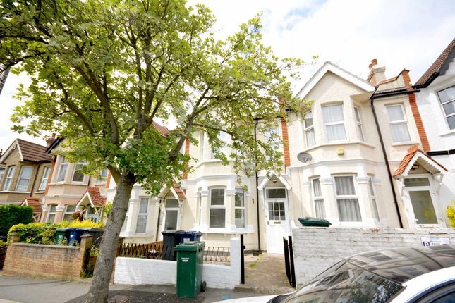 Thumbnail Property to rent in Montagu Road, London