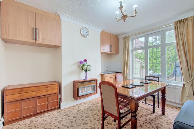 46, GARDEN ROAD, BRIGHOUSE photo 4