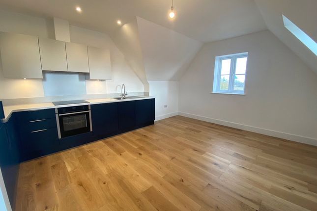 Thumbnail Flat for sale in 8 Knights Gate, Sompting Village, West Sussex