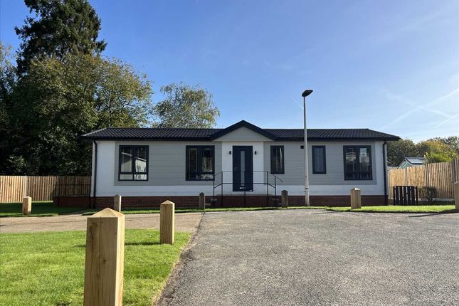 2-bed caravan on Wyatts Covert, Denham, £395,000