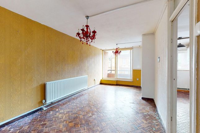 Flat F, 74 Darenth Road, Stamford Hill, London, N16 6Ed