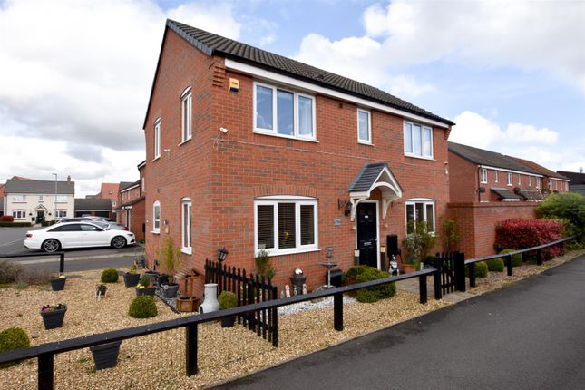 Thumbnail Detached house for sale in Upton Drive, Burton-On-Trent