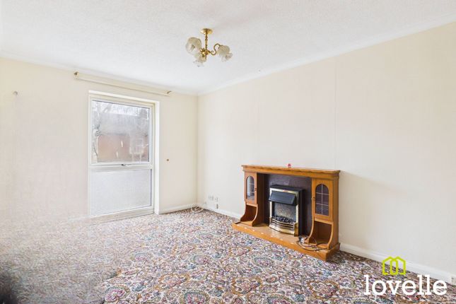25 Elm Tree Court, Cottingham photo 4