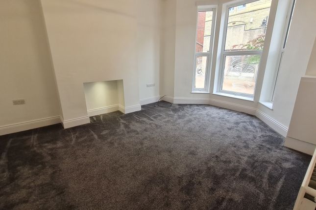 26, Station Road, OSSETT photo 5