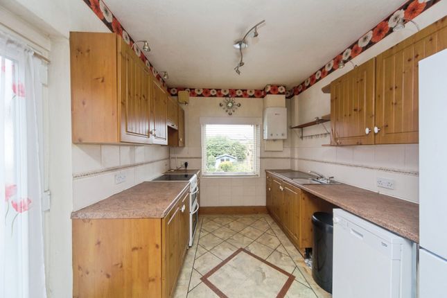29, Glyndwr Road, Colwyn Bay photo 4