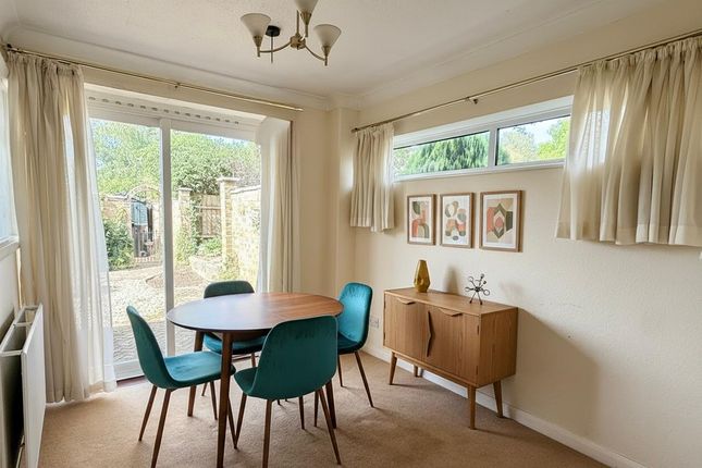 4 Chichester Road, Ringwood photo 4