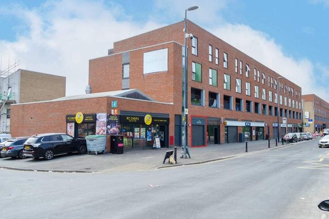 Retail premises to let in Unit 9B, Radclyffe Park, Manchester