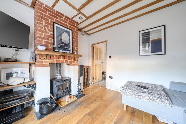 1 BRINNS COTTAGES, Blackwater, Camberley photo 2