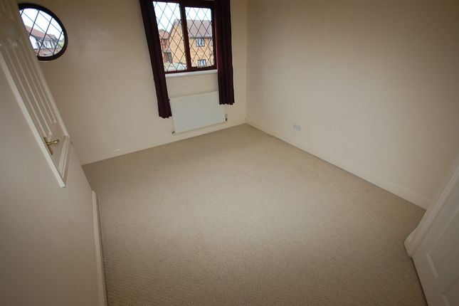 9, Harvest Way, Sleaford photo 4