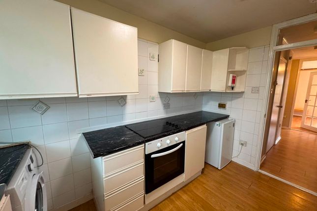 25/2 Murrayburn Place, Edinburgh photo 4