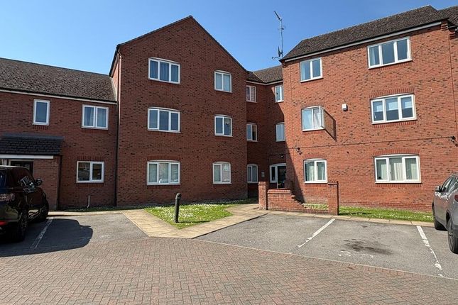 2-bed flat on 32, Hobby Way, Staffordshire, £160,000