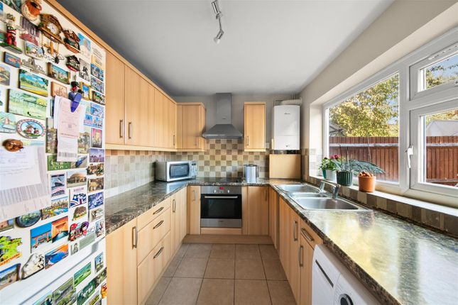 Parsonage Close, Hayes photo 4