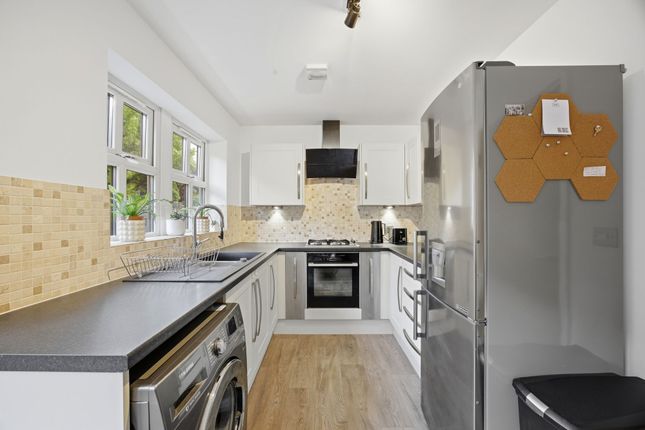7 Sykeside Court, Rossendale photo 4