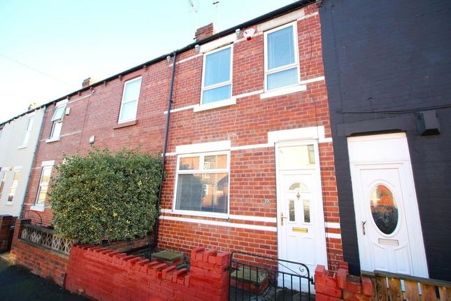 Terraced house to rent in Wortley Avenue, Swinton, Mexborough