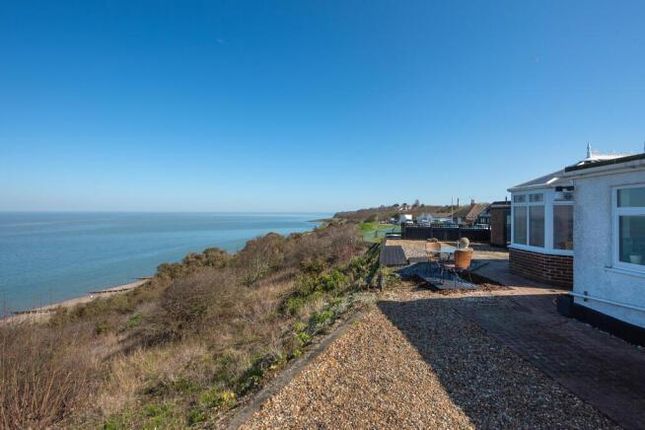 33, Reculver Drive, Herne Bay photo 3