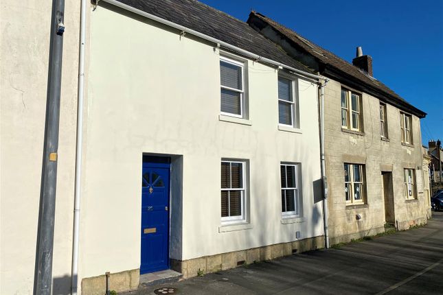 Thumbnail Terraced house for sale in Curzon Street, Calne