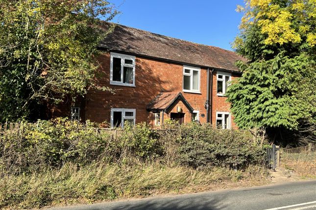 Thumbnail Cottage for sale in Ross Road, Newent