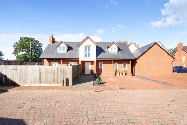 Thumbnail Detached house for sale in Trinity Close, Ryton On Dunsmore, Coventry