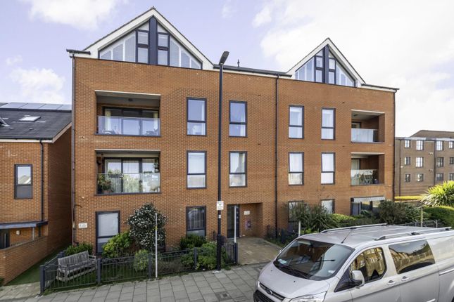 2-bed flat on Flat 3, 115, Valley Road, London, £450,000