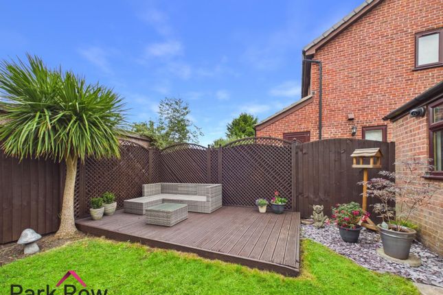 9, Pinfold Way, Leeds photo 4