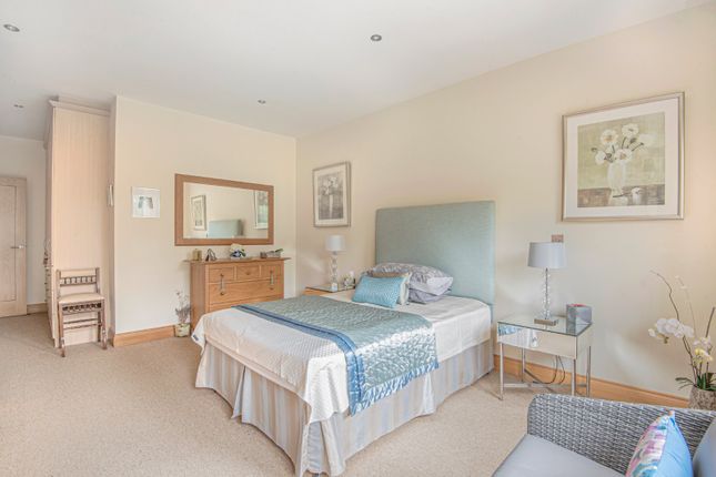 Flat for sale in Buckley Court, 375 Cockfosters Road, Cockfosters, Hertfordshire