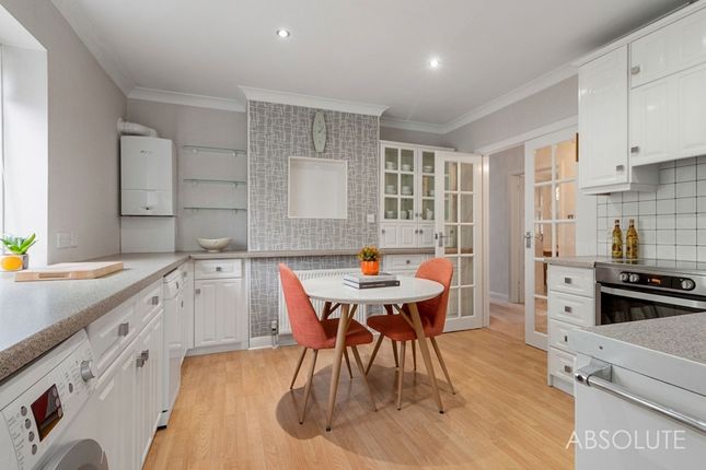10 Barchington Avenue, Torquay photo 2