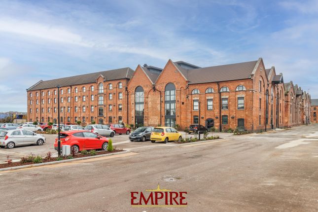 Flat to rent in The Maltings, Wetmore Road