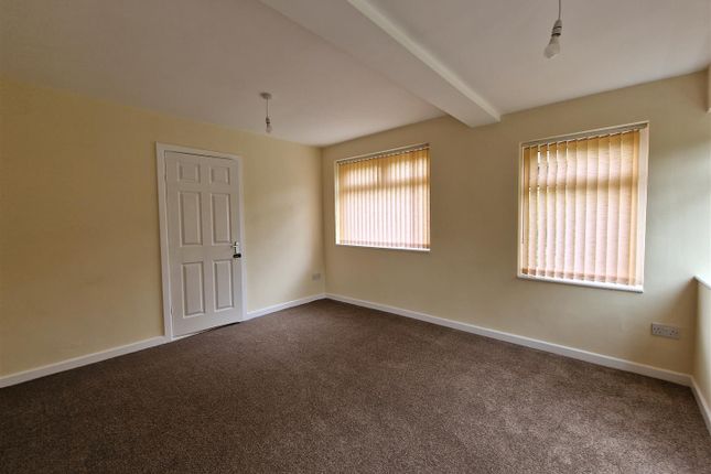Detached bungalow to rent in The Meadows, Rainhill, Prescot