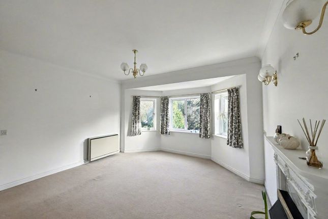 Woodlands Court, Congleton Road, Alderley Edge photo 4