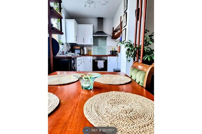 B Crescent Road, Ground Floor Flat, Ramsgate photo 2