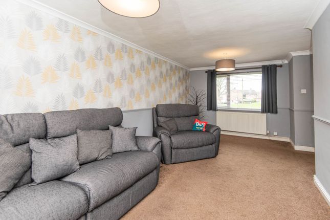 End terrace house for sale in Jasmine Avenue, Beighton
