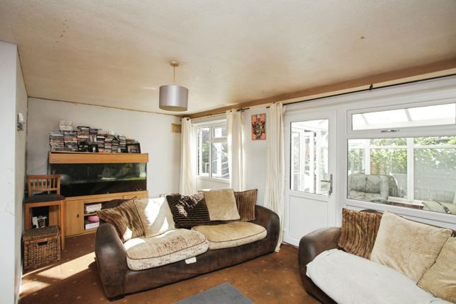 33, Tresillian Road, Coventry photo 2