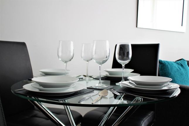 4 Cranstone Lodge, Cotterells, Hemel Hempstead photo 4