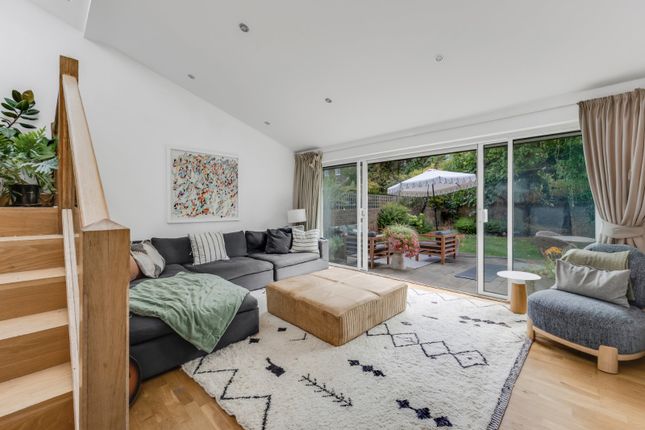 3, Springfield Road, London photo 4